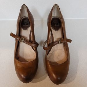 Frye Shoes | Frye Heels Pumps Block Heel Congac Leather Sz 7.5 Good Condition